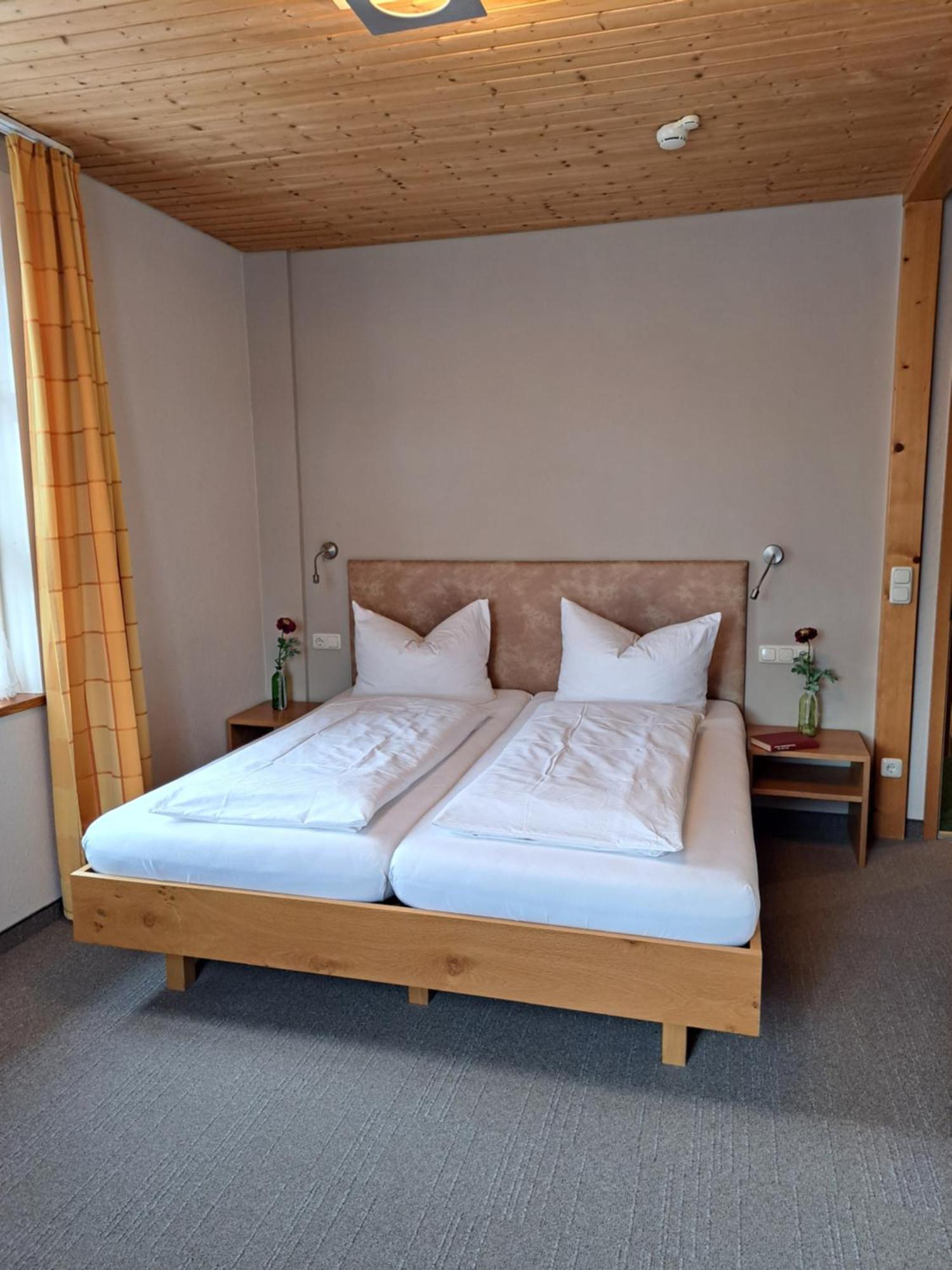Landgasthof Roessle - Beim Kraeuterwirt Oberstaufen Buitenkant foto